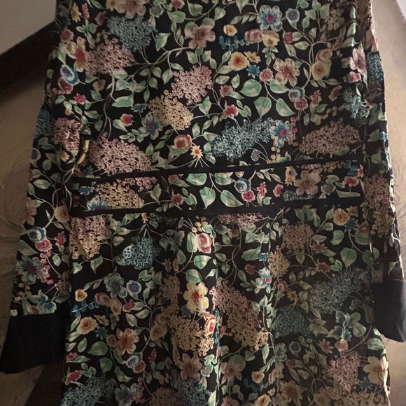 Johnny Was Floral Print Tunic Top Blouse SZ Medium EUC - Picture 5 of 7